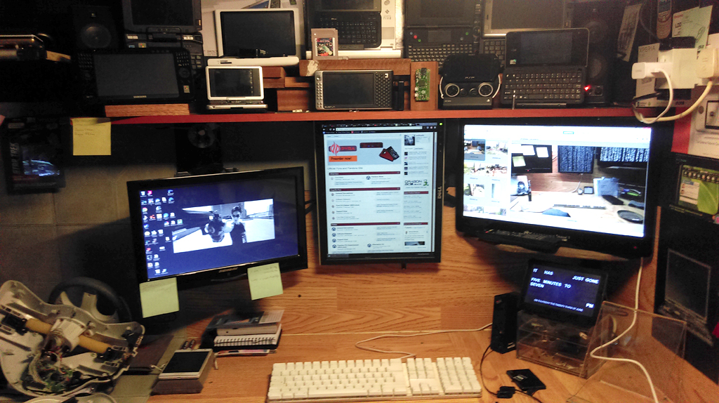 desk.jpg