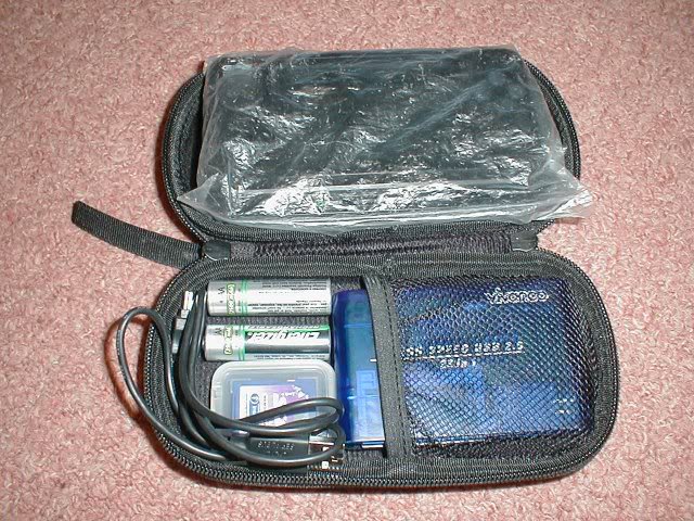 gp2x_case.jpg
