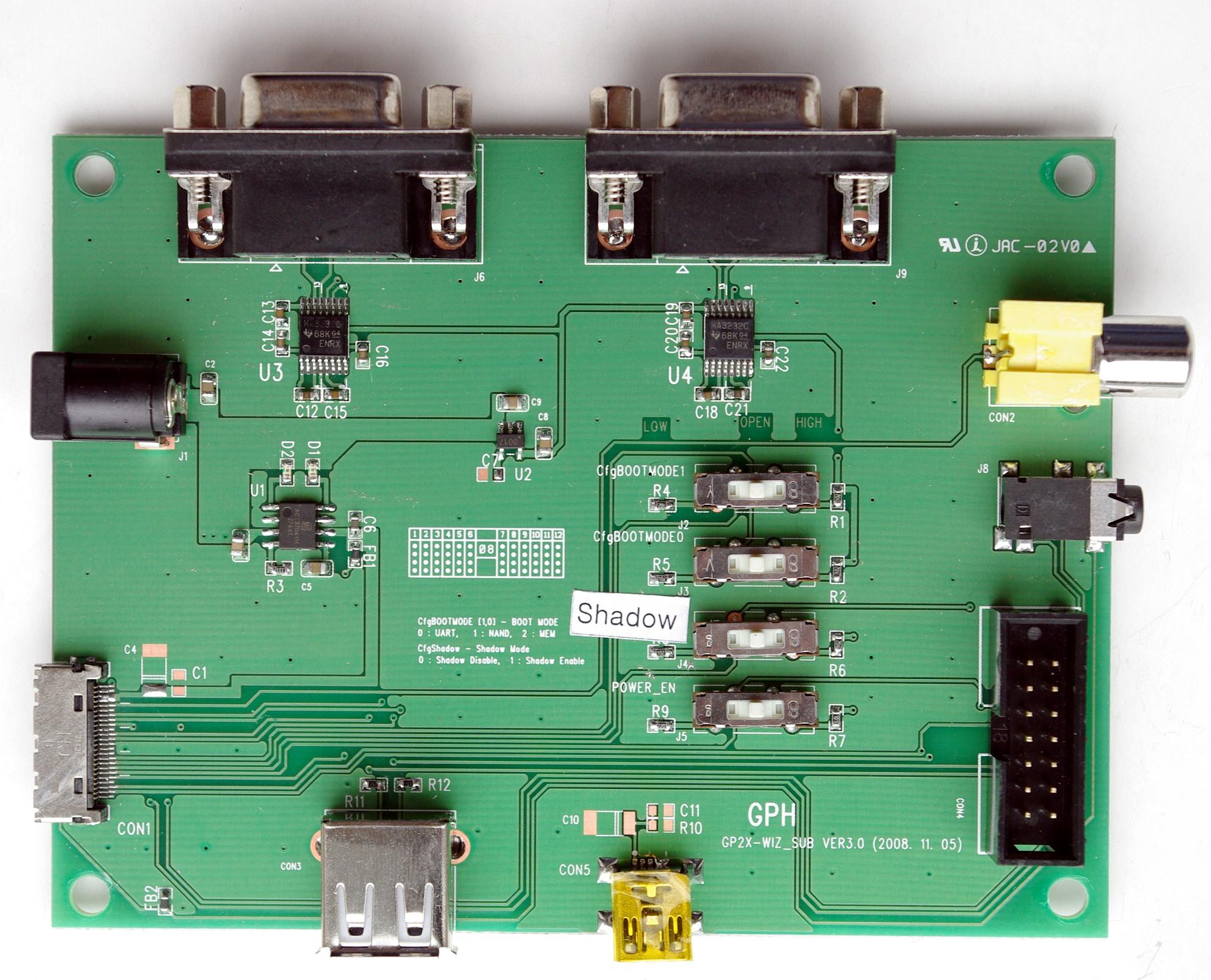 gp2x_wiz_devboard_front.jpg