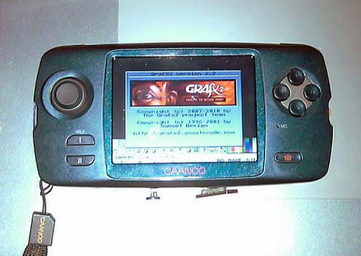 grafx2_on_caanoo.jpg