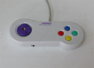 gravis_gamepad.jpg