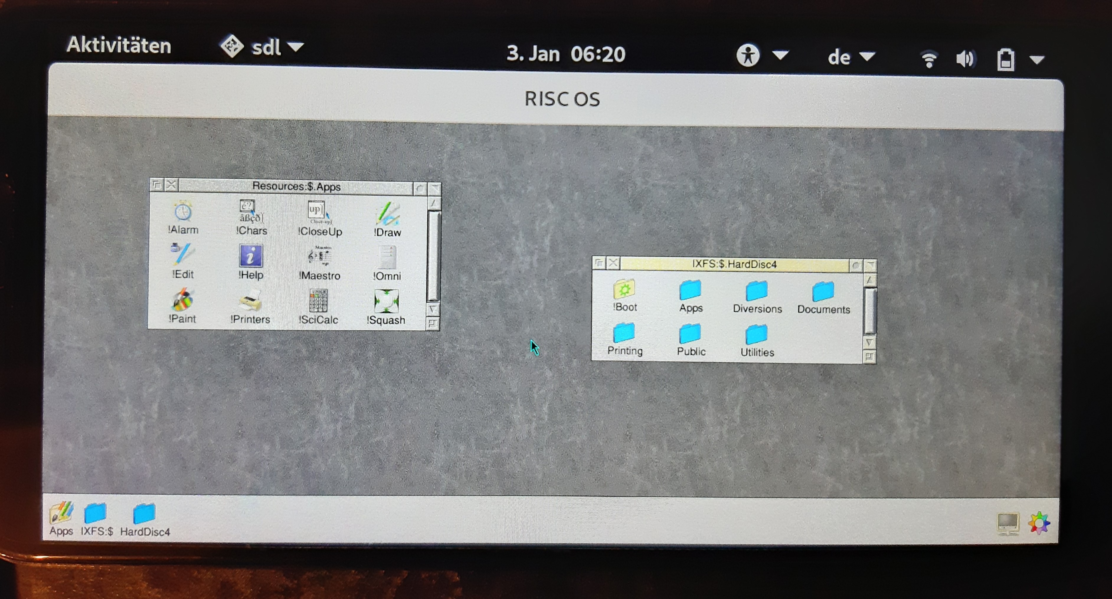 PinePhone_RiSCOS.jpg
