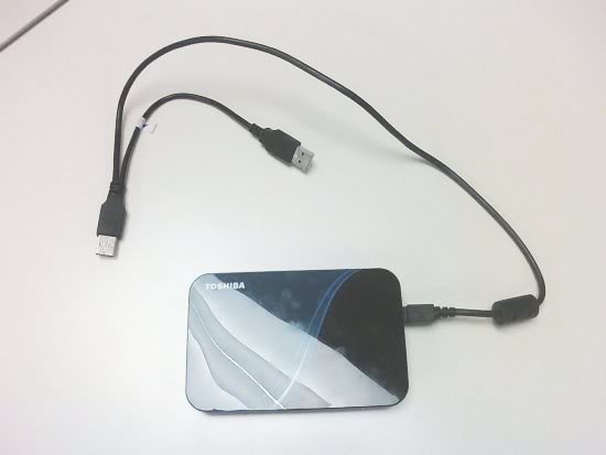 toshiba_usb_drive_with_double_USB_c.jpg