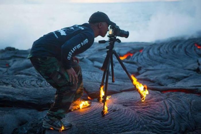 Photographer-Gets-Into-The-Heat-Of-The-Moment.jpg