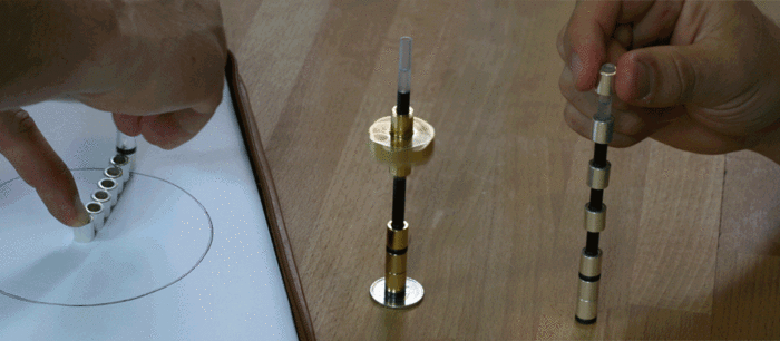 b14f542374d6437a88804d527dd560c5_large.gif