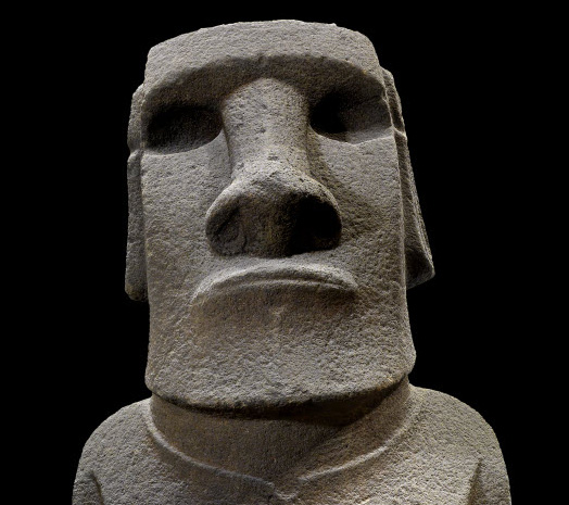 easter-island_statue_close.jpg