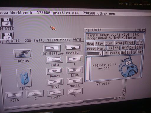 Amiga008.jpg